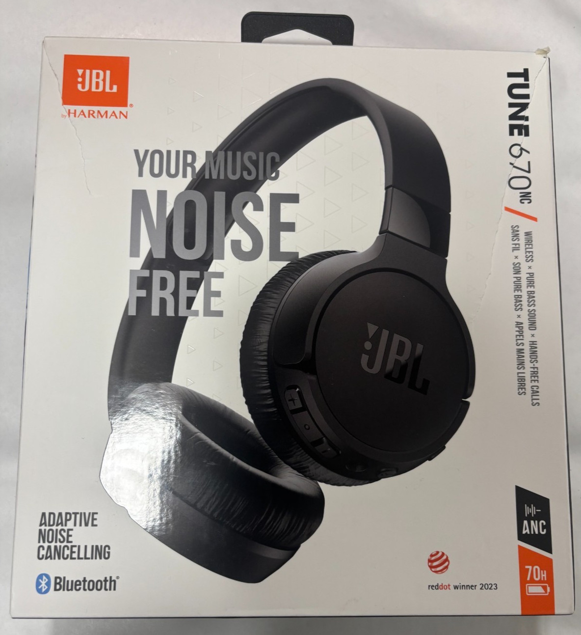 JBL Tune 670NC Wireless Noise Cancelling Headphones Black USED/Damaged box