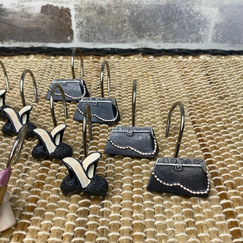 Vtg Resin Set of 12 Dress to Thrill Shower Curtain Hooks, lipstick, purse, shoes - Picture 4 of 9