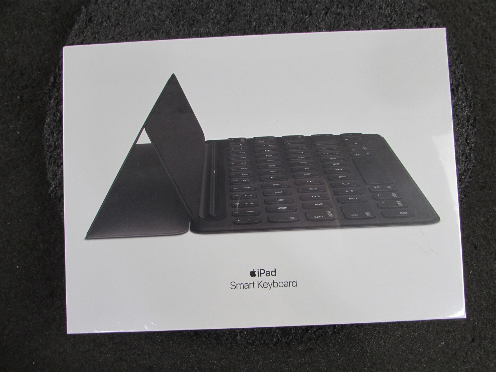 Apple iPad 7th/8th/9th Gen 10.2"/Pro 10.5"/Air 3rd Gen Smart Keyboard - Black*