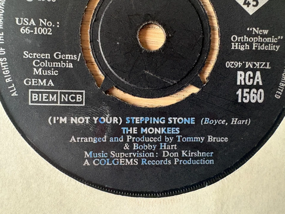 THE MONKEES I'M A BELIEVER 7" RCA VICTOR (1966) VG+ POP MISPRINT ENGLAND - Image 4 of 4