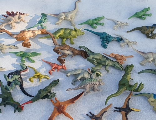 Lot of 25 Jurassic World Mini Dinosaur Figures Mattel Bundle 
