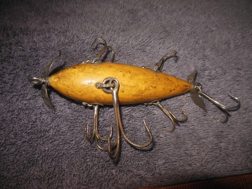 Vintage EGER Bait Company Extremely RARE 6 Hook Minnow Fishing Lure..Used - Picture 2 of 10