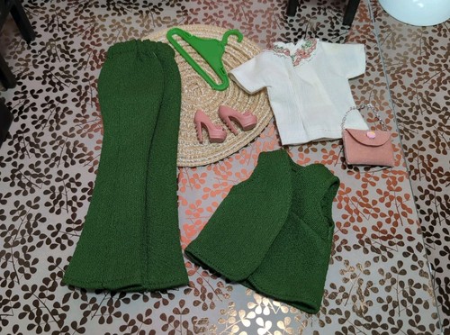 Vintage Barbie Clone Outfit - Pants Blouse Vest Purse Shoes & Hanger - Picture 4 of 18