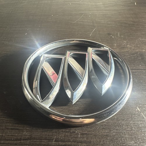 OEM Trunk Lid Buick verano Emblem Badge  Chrome 12-17 Verano  - Picture 2 of 2