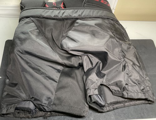 CCM Extreme Flex Shield E 1.9 Goalie Pants Ice Hockey Goalie Pants Size Int-S - Picture 2 of 13