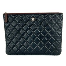 CHANEL Classic Clutch New Medium A82545 Clutch Bag Black Leather Purse Auth