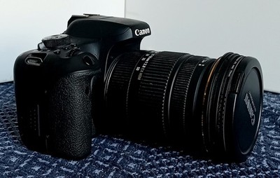 Canon-750d Rebel + Sigma 17mm - 50 mm Ultrasonic F2.4 Objectiv