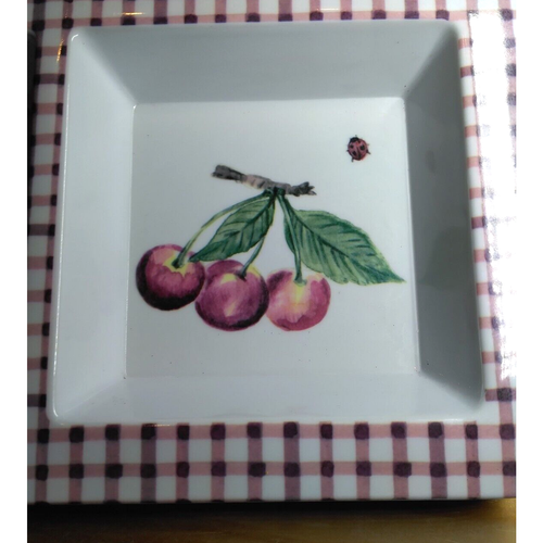 Pfaltzgraff Melamine (Plastic) 4 Section Square Serving Tray Cherries Apples - Picture 4 of 7
