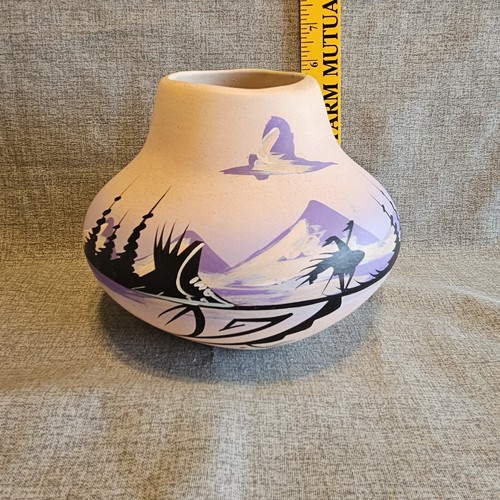 Hand Signed Judy Navajo Pottery, Vase Hand Painted Vintage Peach Lavender Black - Picture 2 of 7