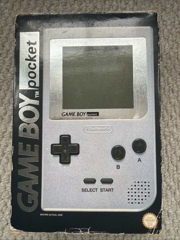 Nintendo Game Boy Pocket Silver MGB-001, Boxed