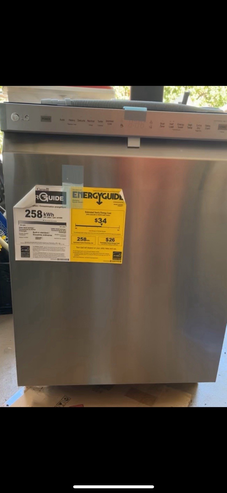 LG Dishwasher with QuadWash and EasyRack Plus