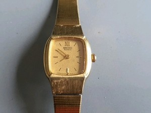 Authentic Vintage Seiko 2Y00-5A50 Gold Plated Women's Ladies Quartz Watch Wristwatch