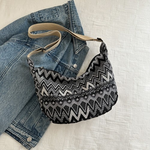 Casual Saddle Bag Large Capacity Shoulder Bag Hot Sale Totes Bag Daily Life - Picture 6 of 22