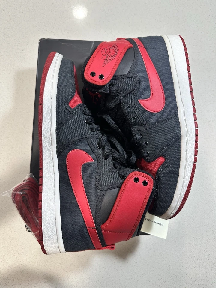 Nike Air Jordan AJKO Bred 1 Hi 2012 Foto 2 de 4