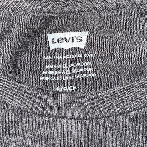 Levi's Women's Small Short Sleeve Logo T-Shirt Batwing Black Red GREAT USED CND - Picture 3 of 8