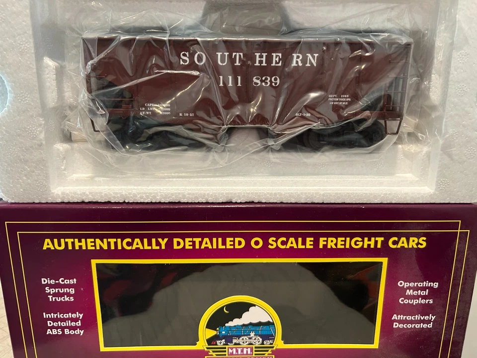 MTH 20-97245 Southern 2-Bay Fishbelly Hopper Car w/Coal Load - Image 2 of 3