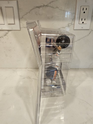 McFarlane Wayne Gretzky Edmonton Oilers NHL Legends serie 4 (con Copa Stanley) - Imagen 5 de 5