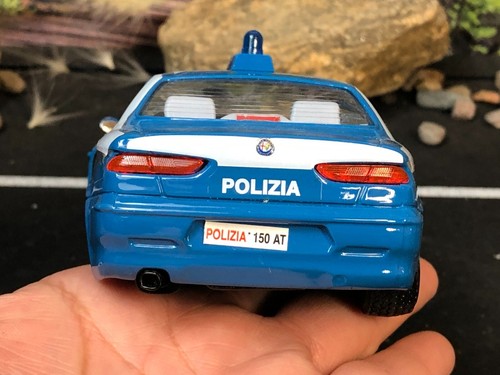 Imperfect 1:24 Burago Diecast Car BLUE ALFA ROMEO 156 Italy POLIZIA No Box AS-IS - Picture 11 of 24