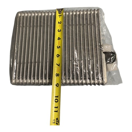 UAC A/C Evaporador Núcleo/Evap Assy EV0090PFC Nuevo - Imagen 4 de 6
