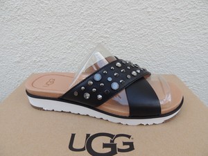 ugg kari black