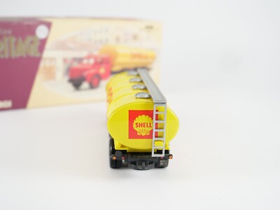 Corgi Classics 73801 Berliet GLR8 militaire baché