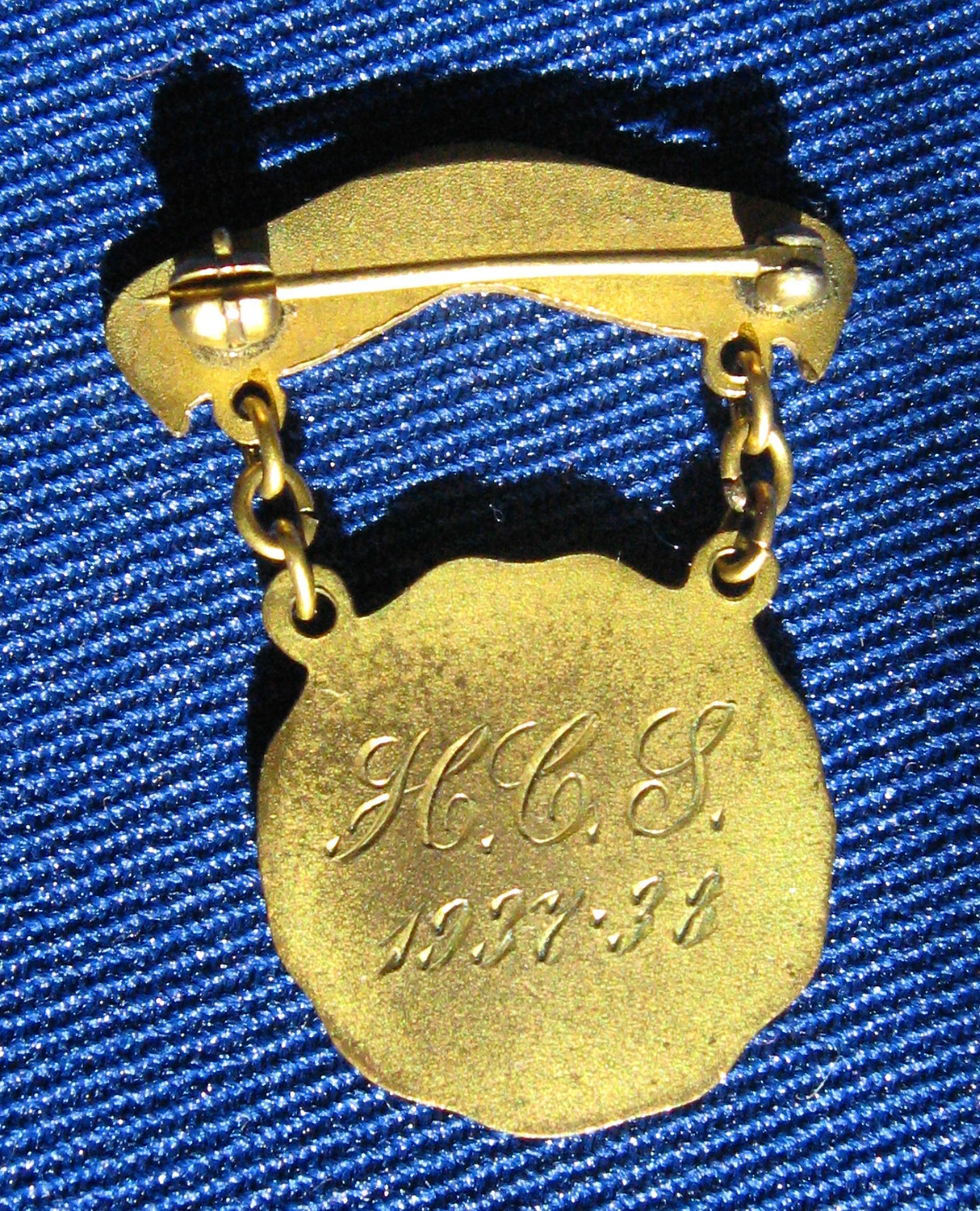 Picture 4 of 5