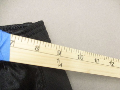AND1 Size XS (4/5 YRS) Boys BLK Stretch Waist Pocket Athletic Running Shorts 135 - Picture 3 of 8