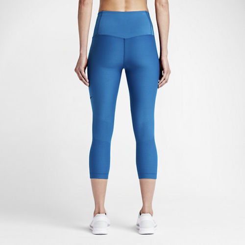 nike zoned sculpt capri