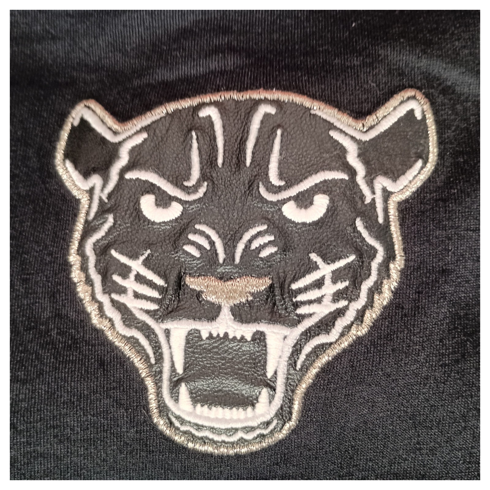 Quantum Courage Top S Womens Black Basic Shirt Te… - image 4