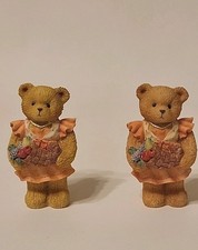 Enesco 1996 Cherished Teddies Barbara -Giving Thanks For Our Family, No Box X2