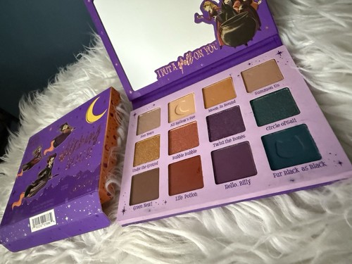 Palette in polvere ombretti nuova con scatola Colourpop Disney Hocus Pocus trucco ore strega - Foto 2 di 8