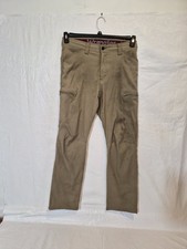 Wrangler Men's Beige Mesh Cargo Pants Nylon Elastane Zipper Pockets Straight Leg