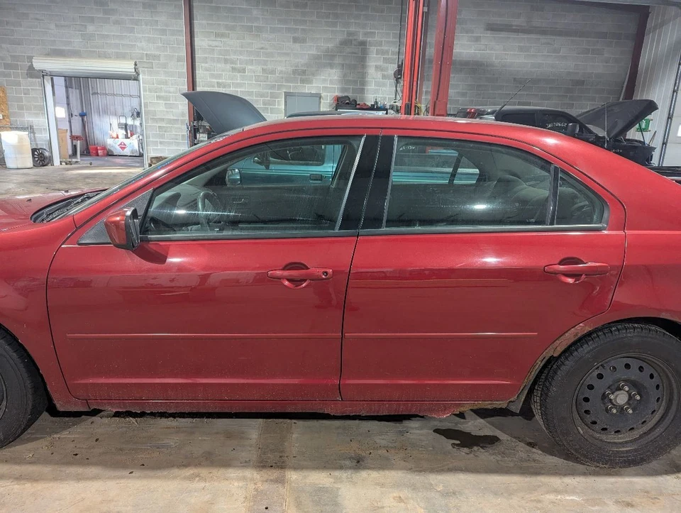 Módulo de control electrónico ECM del motor 3,0 L automático compatible con 06-07 FUSION 1421310 Foto 2 de 4