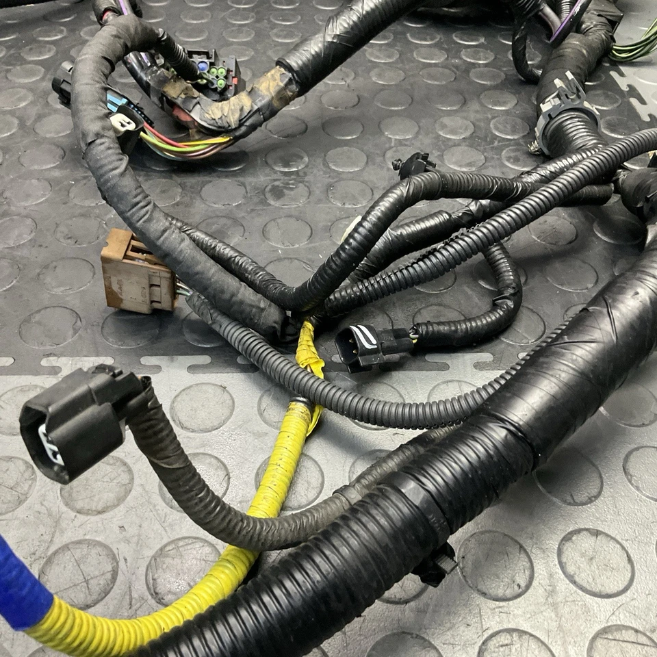 Ford Taurus 2010-2012 3,5 litros lado izquierdo caja de fusibles cableado arnés conjunto OEM Foto 4 de 4