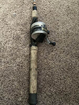 8 ft fishing rod combo OKUMA FISHING TACKLE Tundra Spinning Surf Rod and Reel Combo, 8 ft 2-Piece,  Size 60 TU-802-60