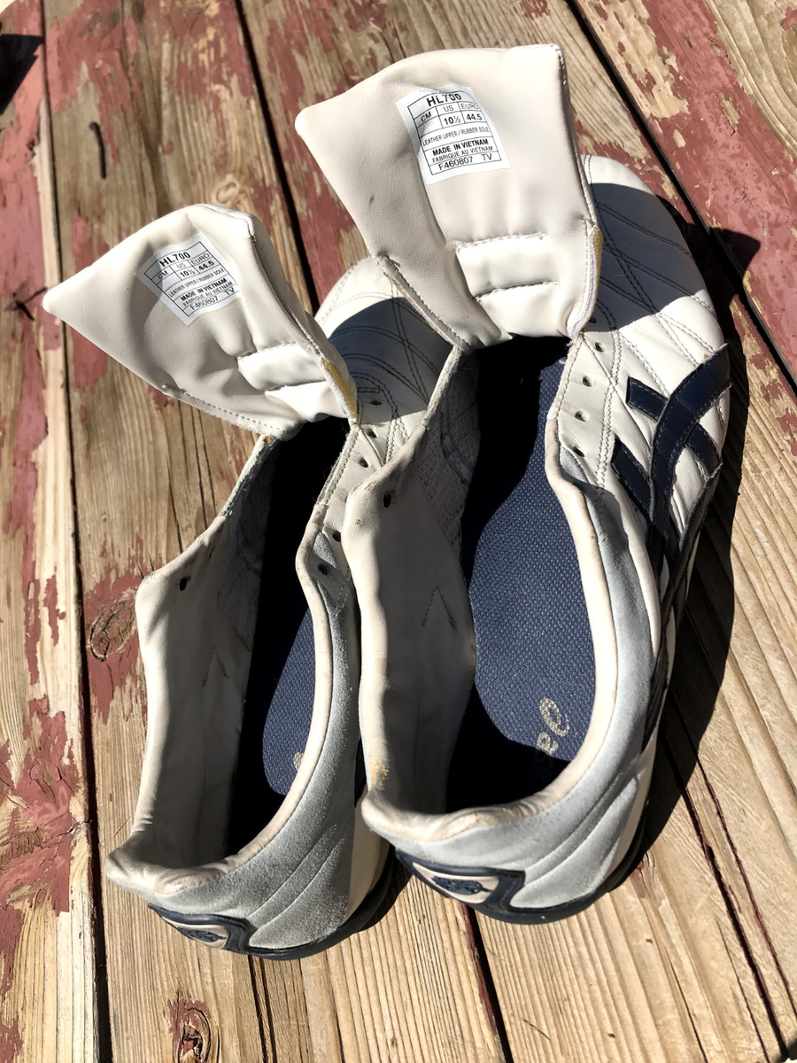 asics casual wear