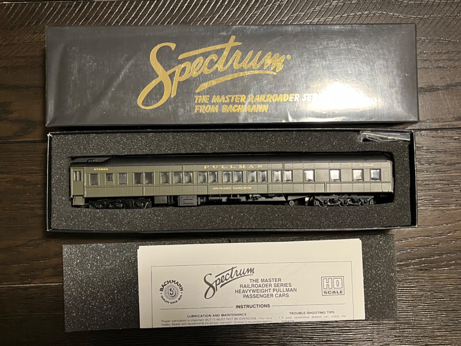 BACHMANN SPECTRUM HO SCALE NEW HAVEN HEAVYWEIGHT PULLMAN PASSENGER CAR