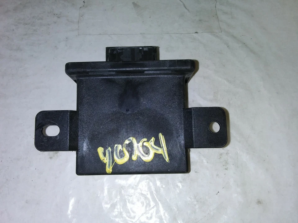 2012-2014 Hyundai Genesis headlight module 92170-3M500 - Image 4 of 4