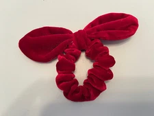 LELE SADOUGHI VELVET SCRUNCHIE RED HAIR ACCESSORY WOMEN'S