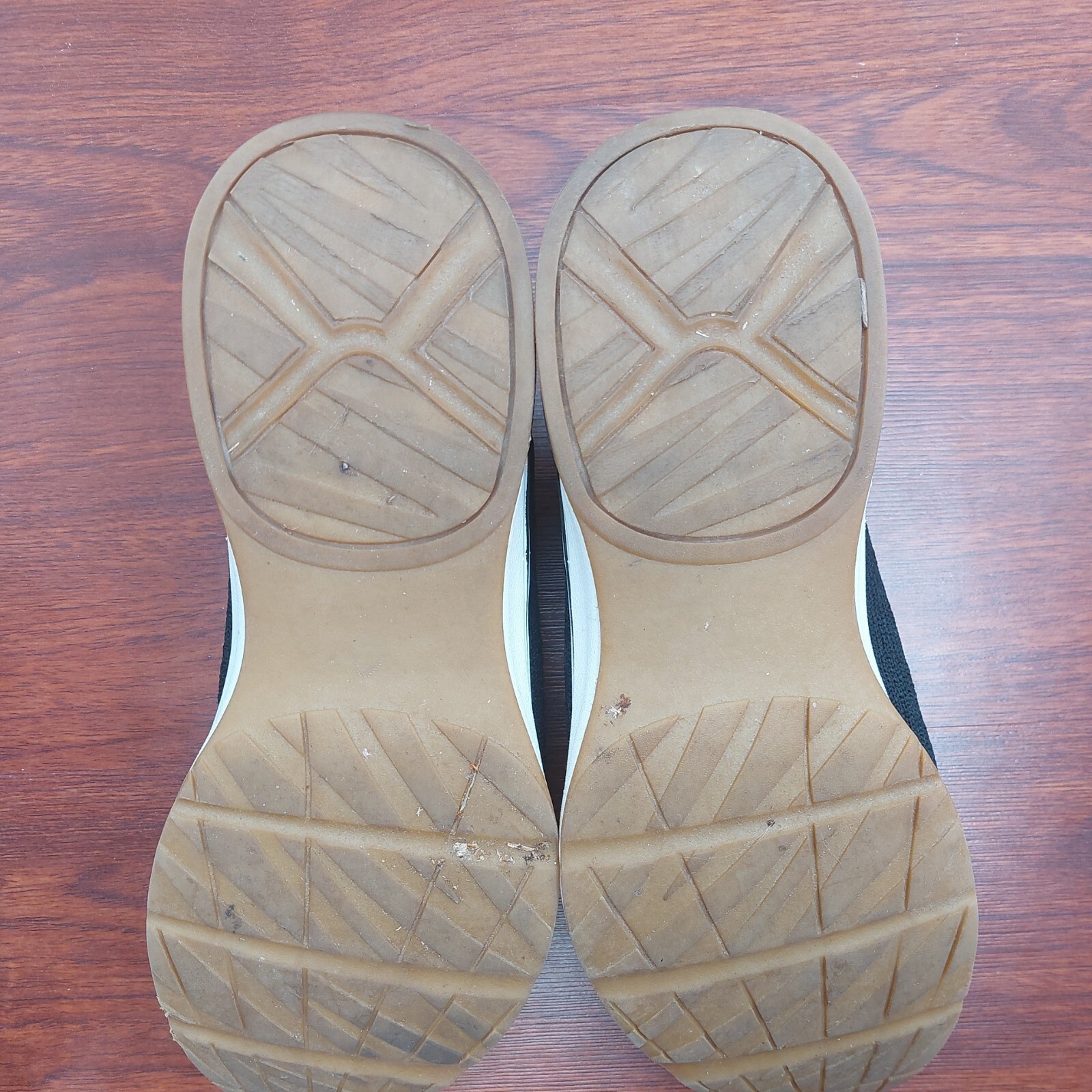 Skechers Womens Memory Foam SN 12564 Blk Gold Lace Up Running Shoes Size 7.5