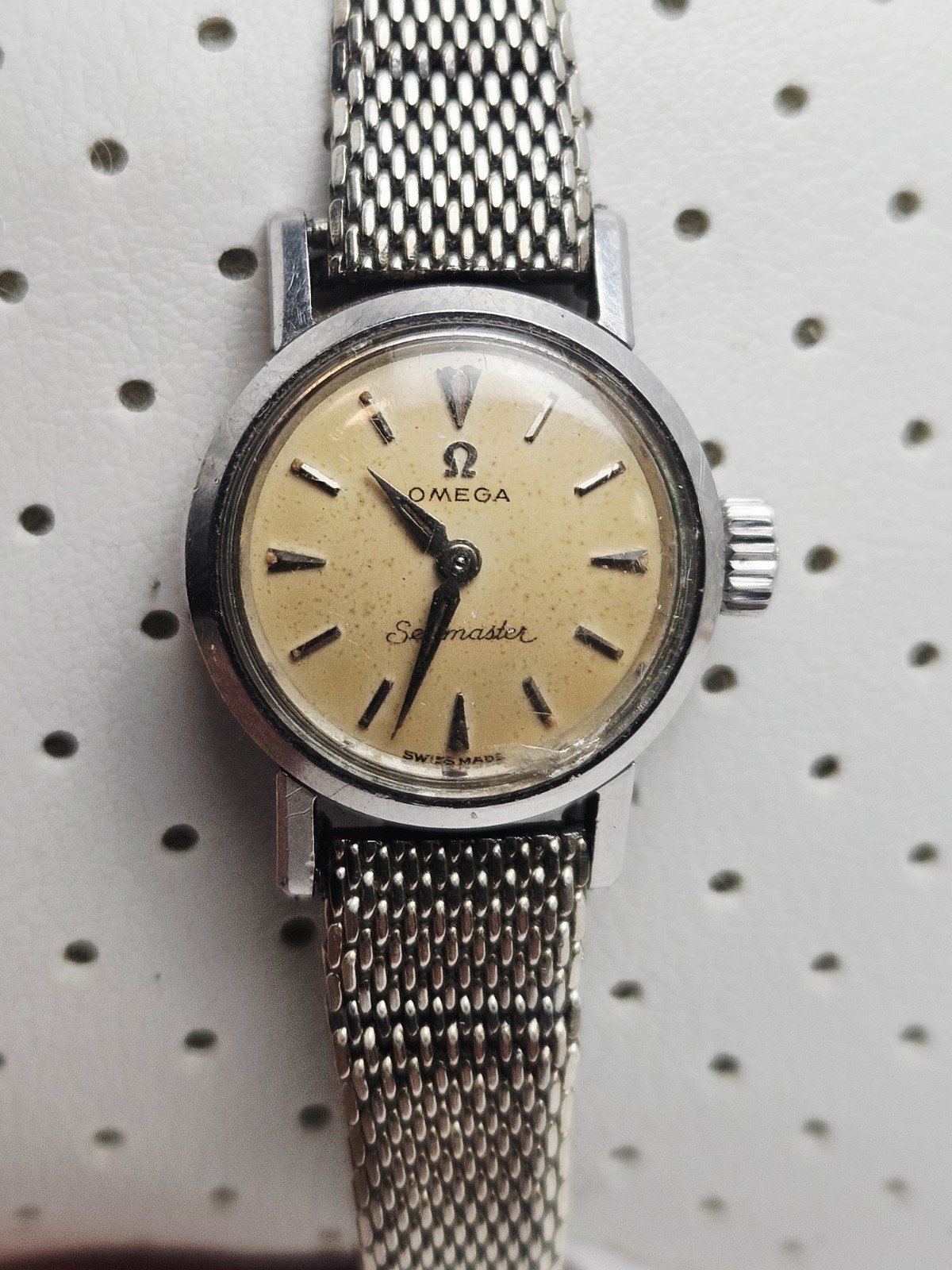 VTG OMEGA Seamaster Women's Wind With