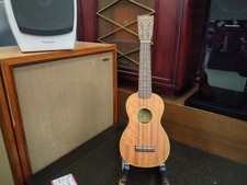 ALA MOANA Ukulele UK-260 - Quality Hawaiian Instrument