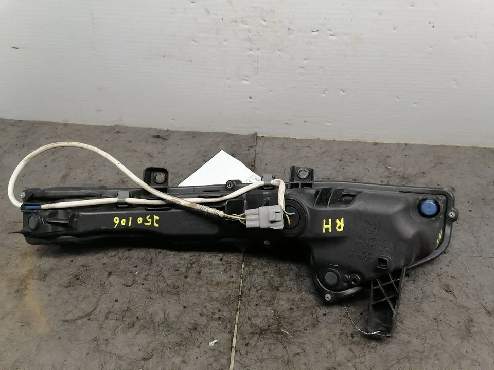 Luz de canto/parque de passageiros para corrida diurna compatível com 14-16 LEXUS IS350 1554619 - Imagem 3 de 4