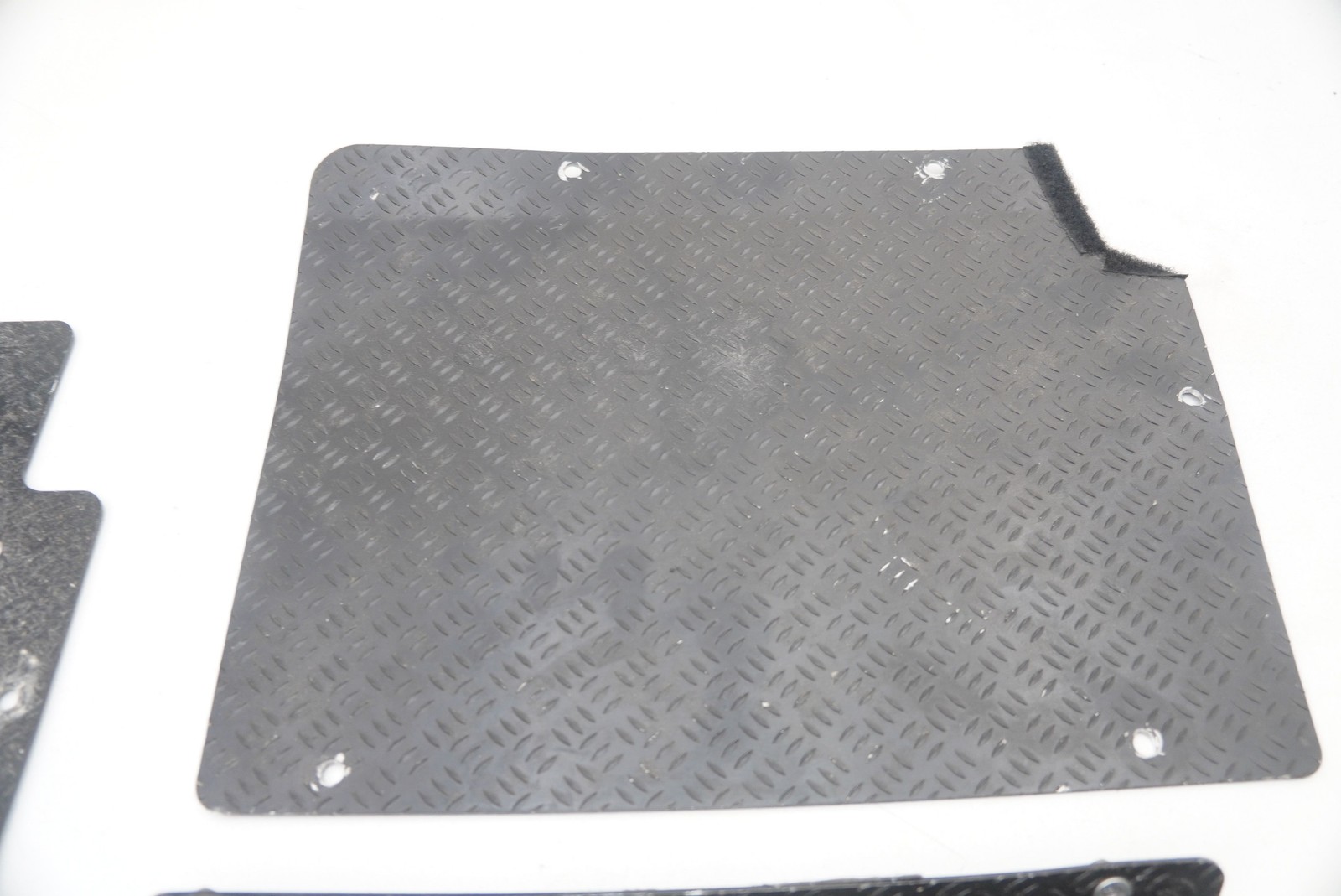 Left Right Floor Footrest Heel Rest Plate Panel 83390400 Ferrari 458 Challenge