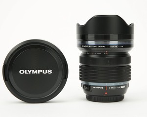 Olympus M.Zuiko Digital ED 7-14mm f/2.8 PRO Lens Micro 4/3 Wide-Angle Zoom