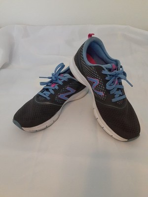 New Balance 711 V2 WX711SP Womens 7.5 Gray Training Run Shoes Athletic Sneakers