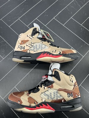 Nike Supreme x Air Jordan 5 Retro Desert Camo Size 10 824371-201