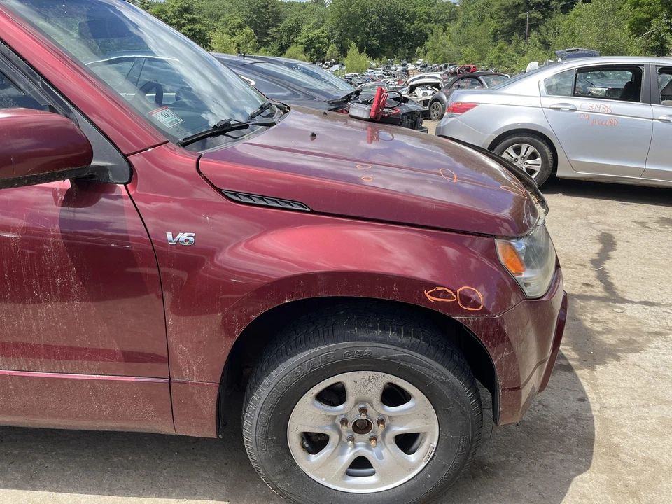 Capó SUZUKI GRAND VITARA 06 07 08 09 10 11 12 13 Foto 4 de 4