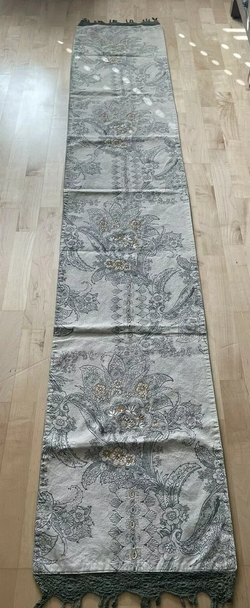 WORLD MARKET Cost Plus Table Runner 16x91