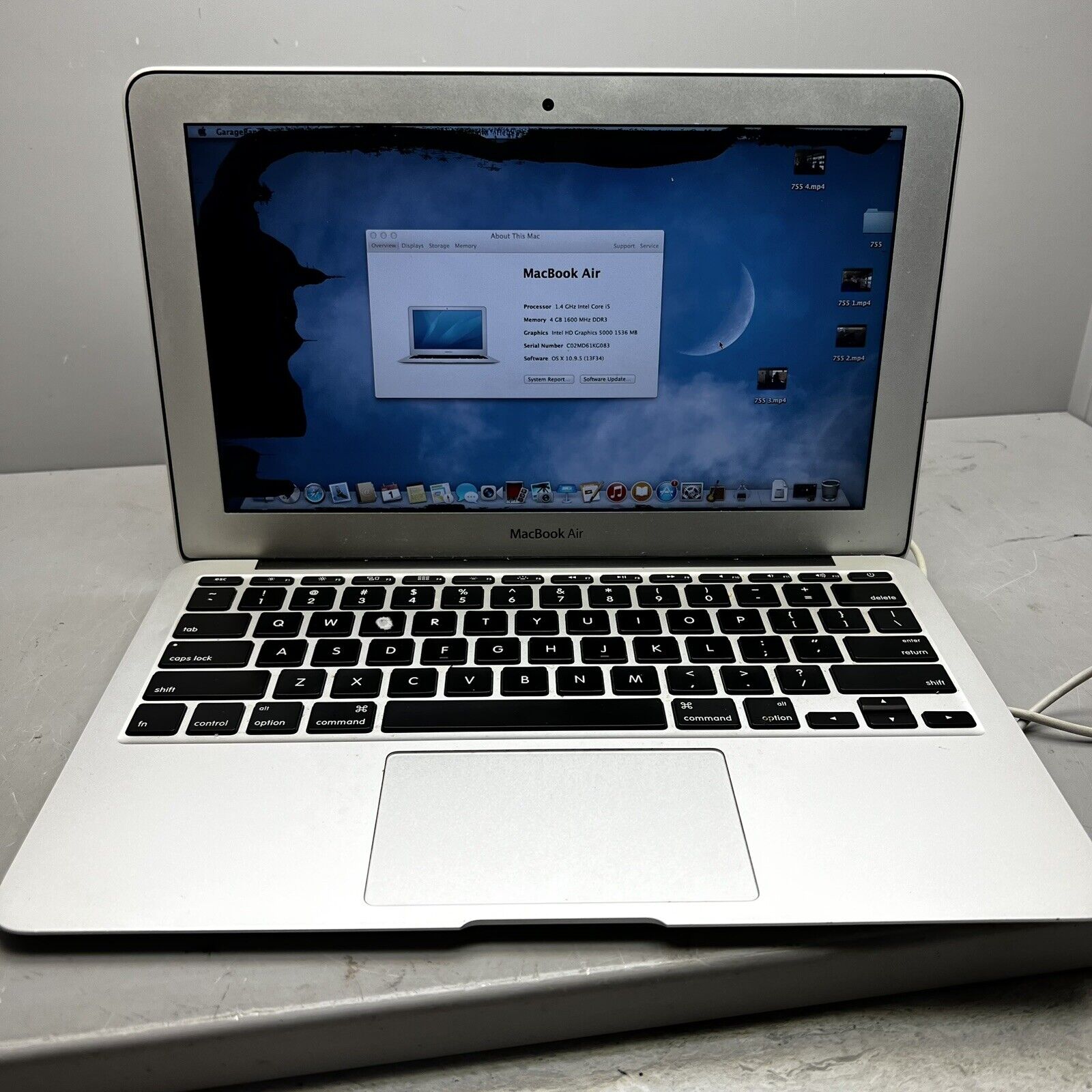 Apple MacBook Air A1465 Core i5 1.4GHz-